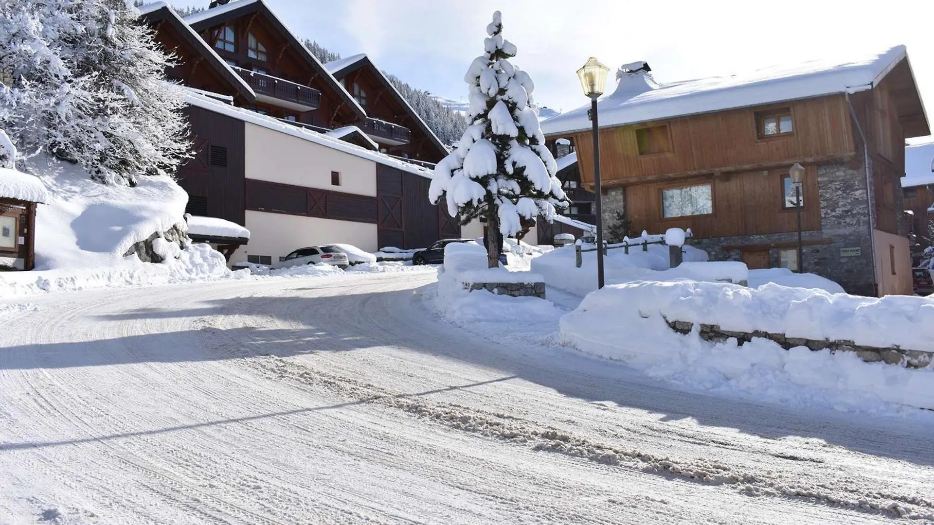 Appartement Familial 3 Pieces, Skis Aux Pieds, Meribel - Fr-1-180-649 Les Allues 0*,