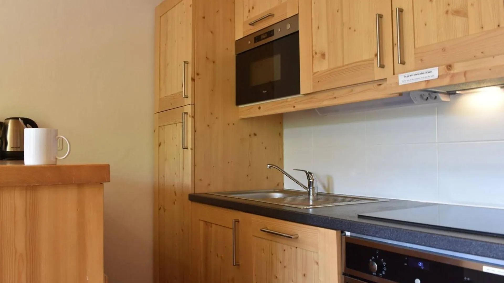 Apartment Appartement Familial 3 Pieces, Skis Aux Pieds, Meribel - Fr-1-180-649 Les Allues France